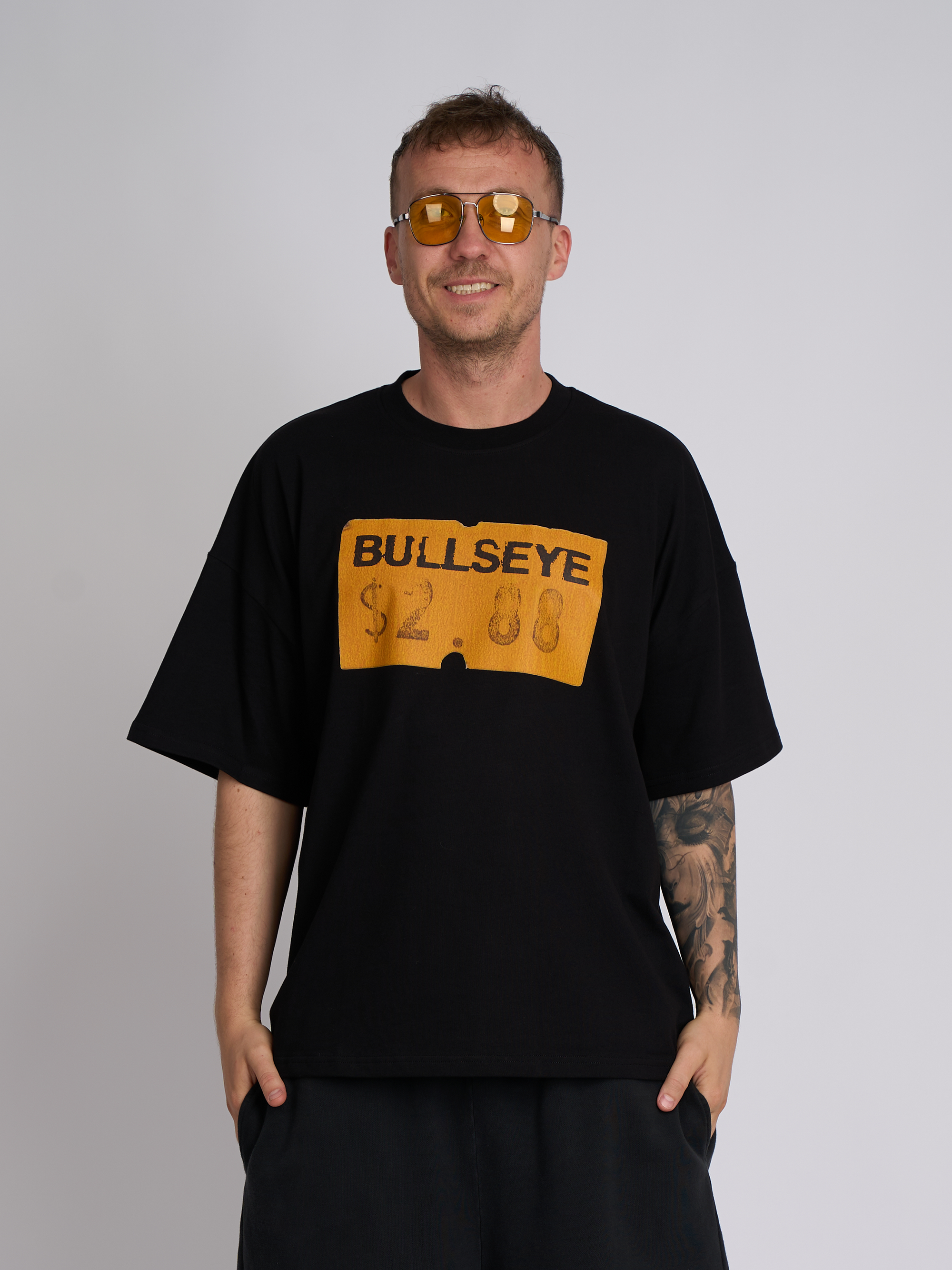 Price tag Tee 